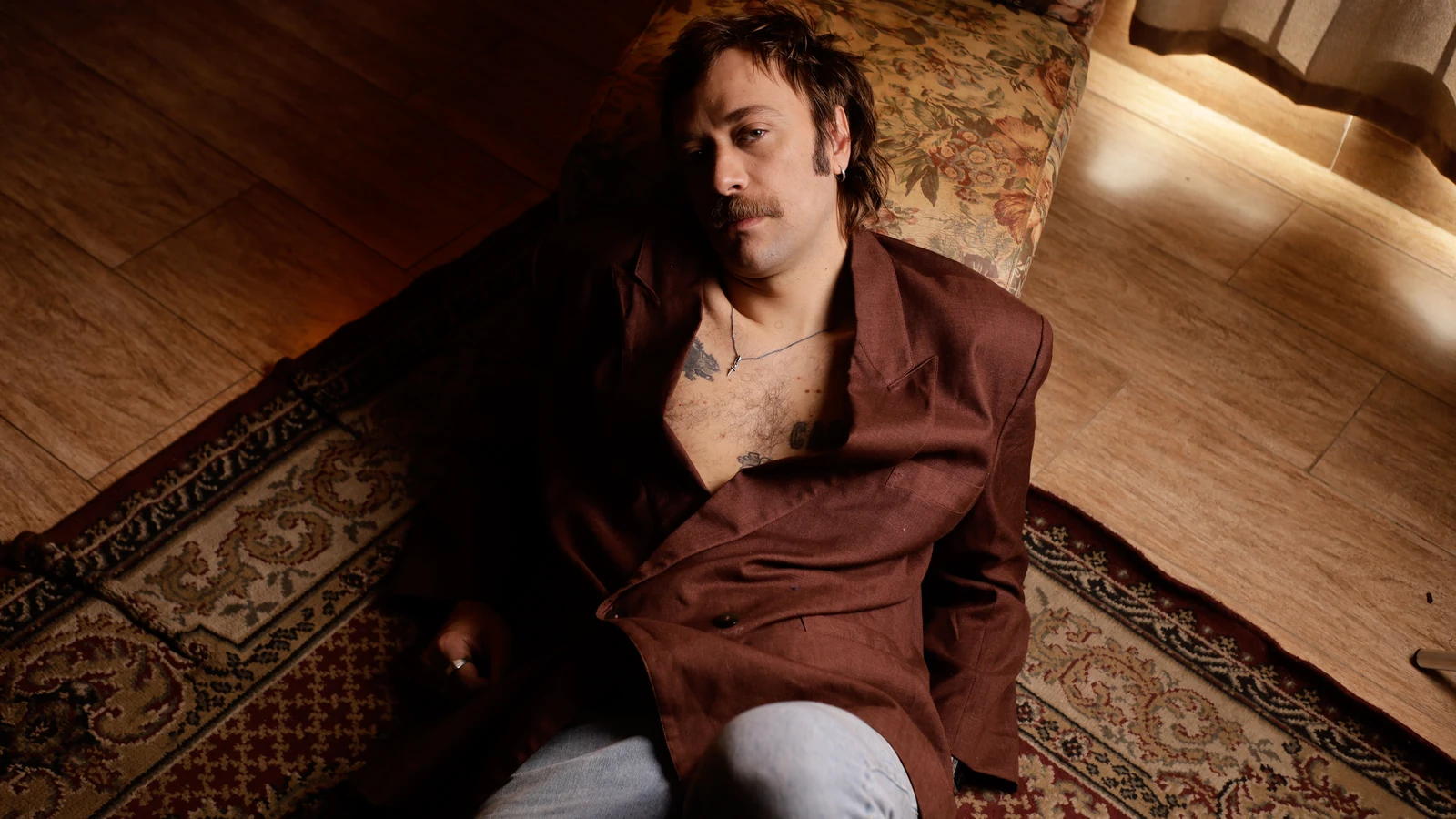 rodolfo garcia une sutileza e guitarras no lancamento de leve featured