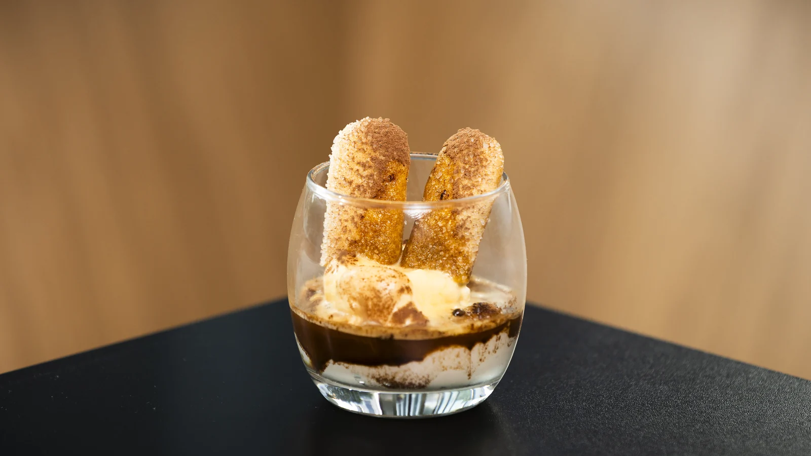 Sterna Café transforma tiramisu em affogato para a primavera