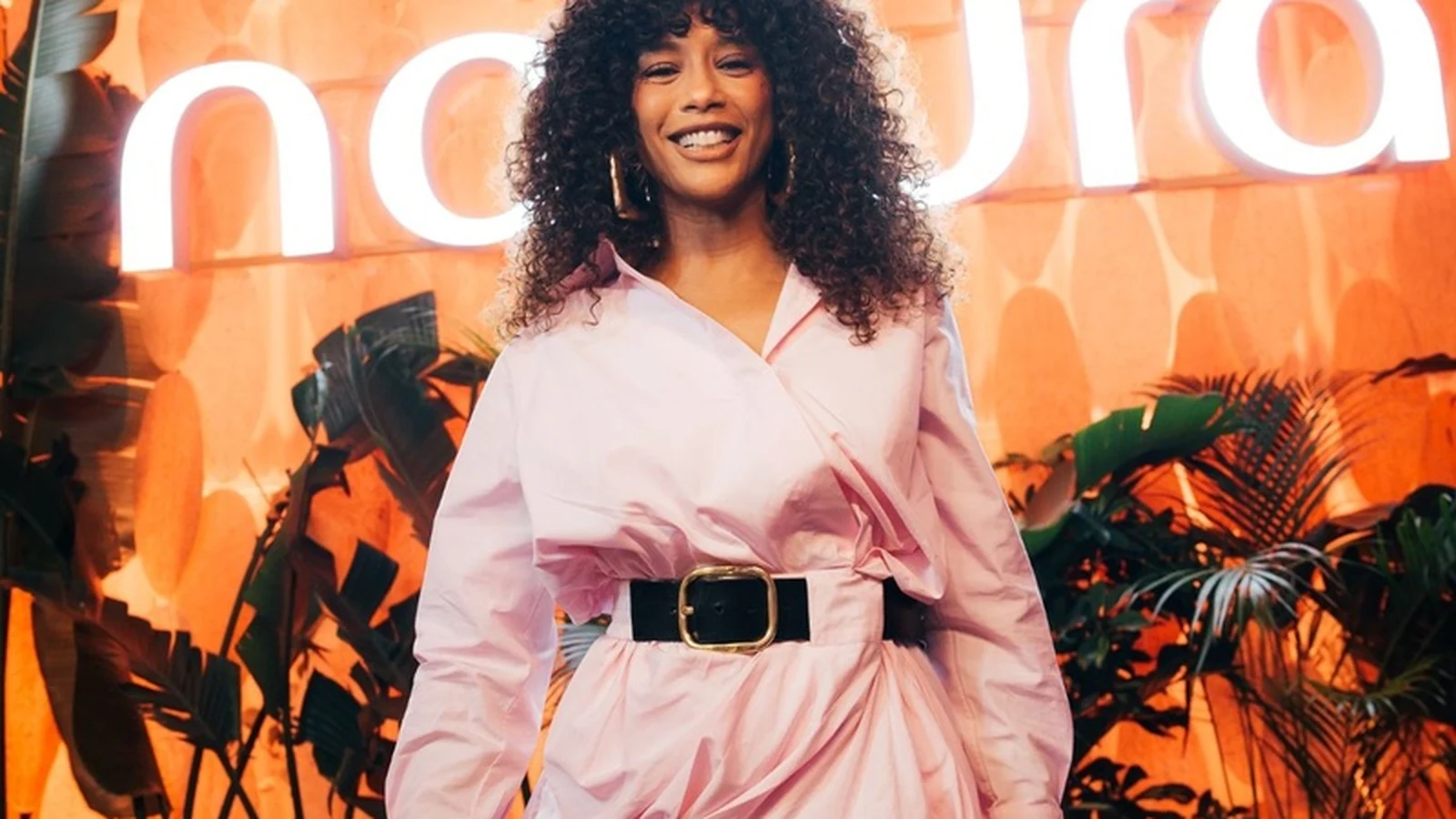 tais araujo reflete sobre musica beleza pratica e diversidade featured