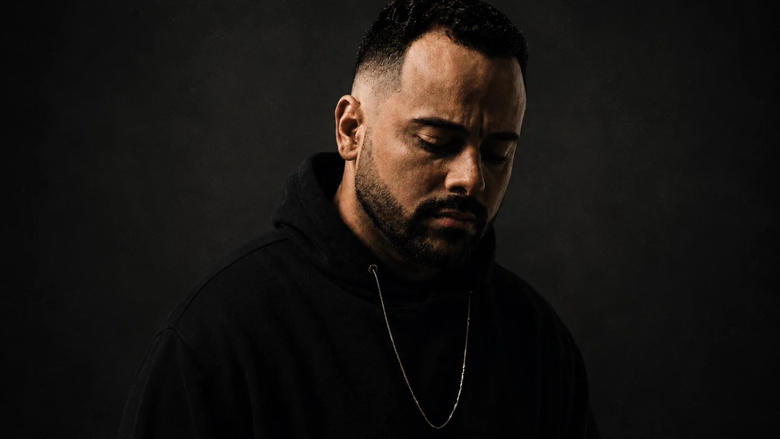 thiago augustho expoe ilusao das redes sociais em novo single r b featured 1