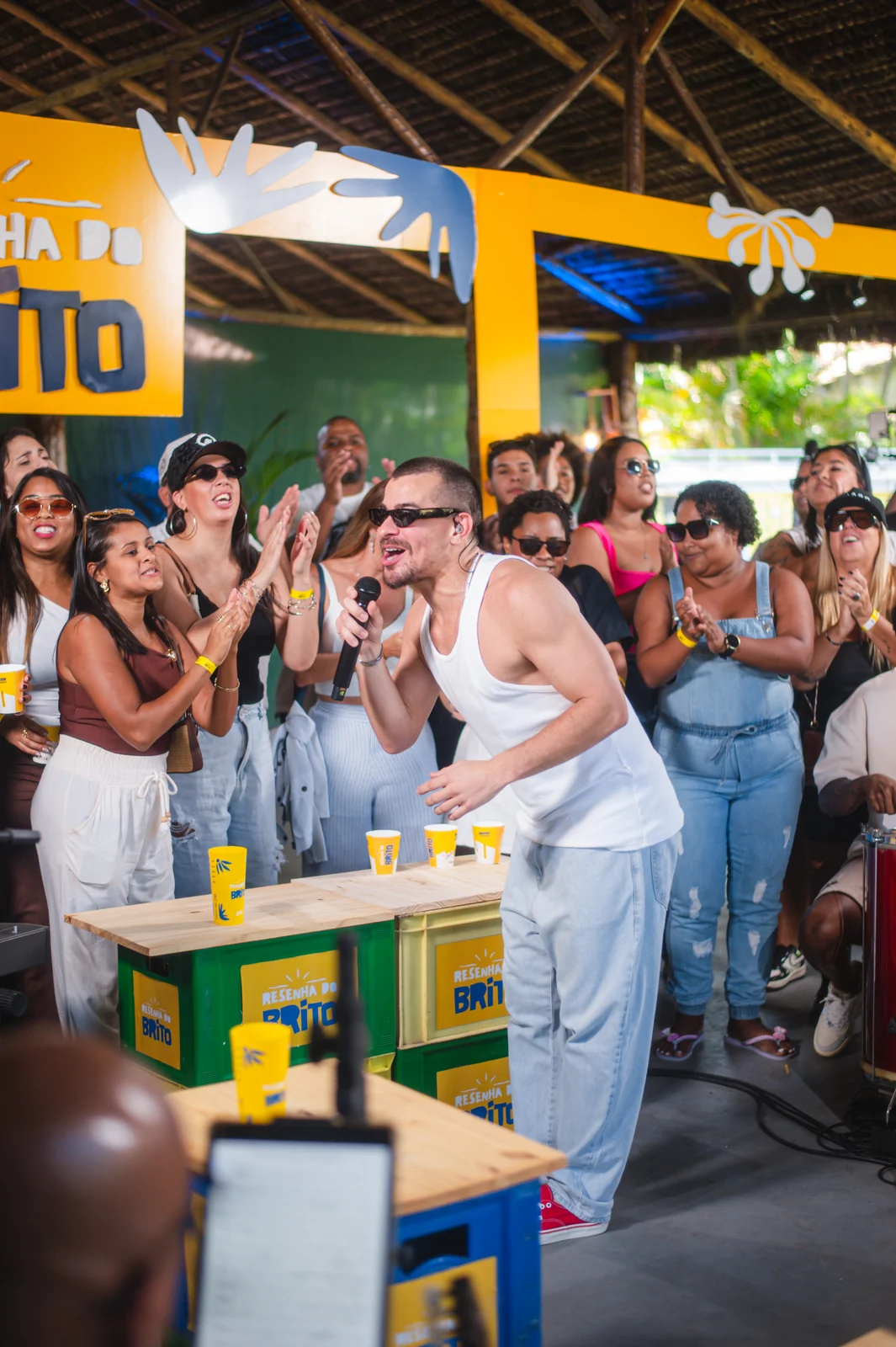 Thiago Martins une estreia na Resenha do Brito e projeto Casa 30