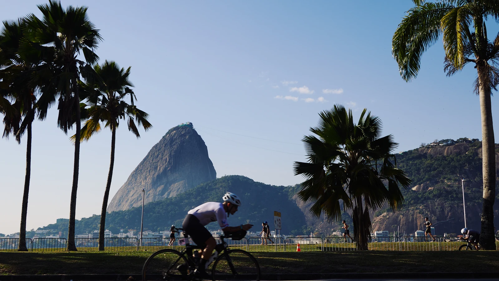 track field leva ativacoes ao ironman 70 3 sao paulo featured