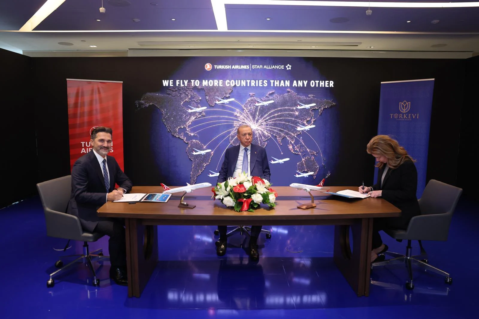 Turkish Airlines fecha pedido histórico de até 150 Boeing 737 MAX