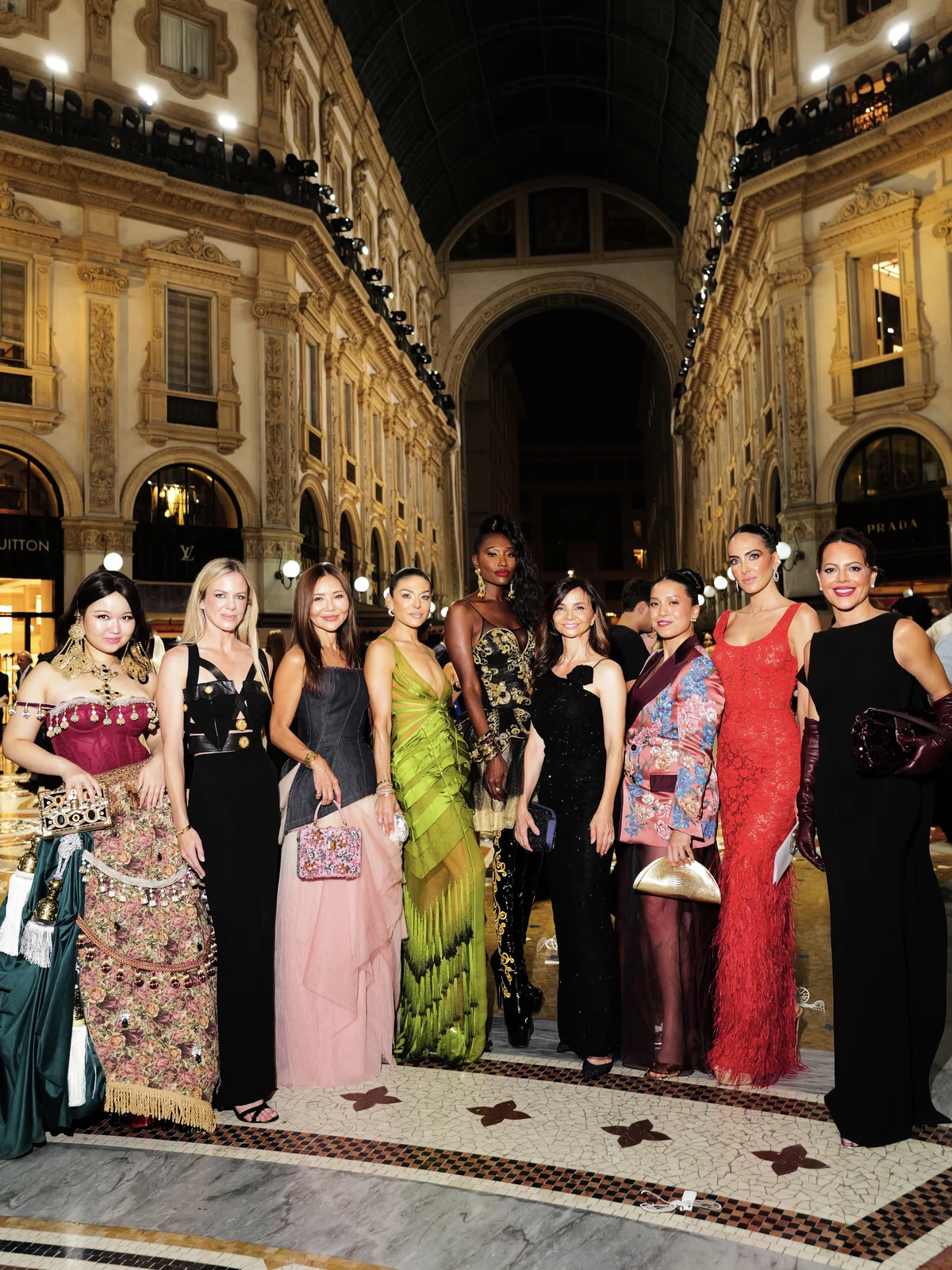 Única brasileira no Vogue 100, Emmanuele Louza vai ao Vogue World