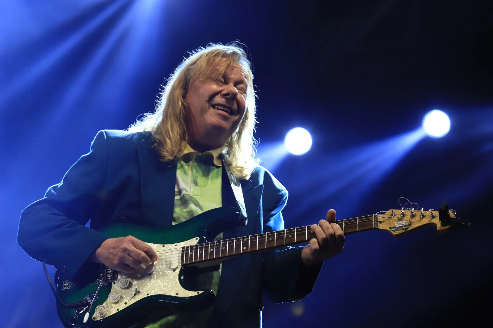 Victor Biglione celebra 50 anos de carreira em shows gratuitos no litoral