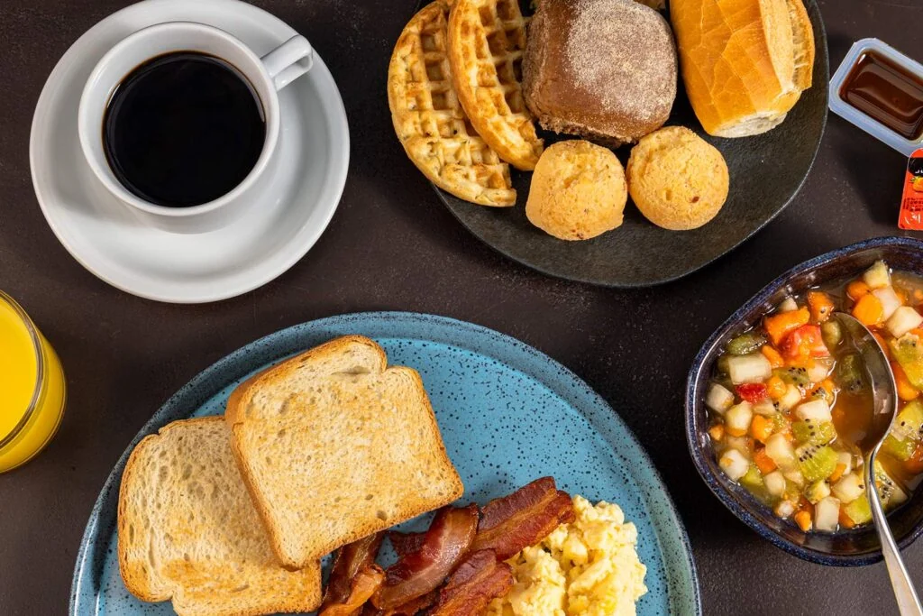 WZ Hotel Jardins abre buffet de café da manhã em festival gastronômico