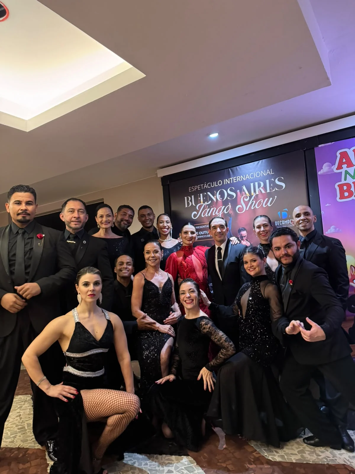 Buenos Aires Tango Show é ovacionado em apresentação única no Rio