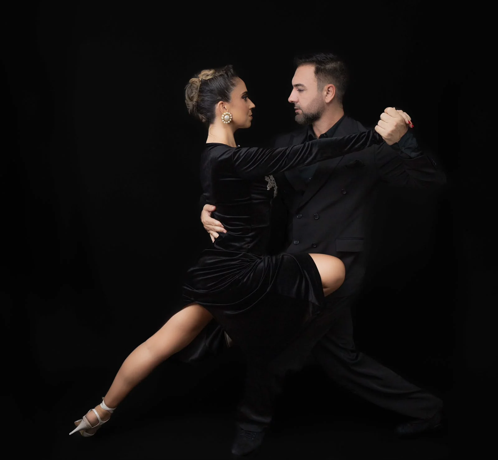 Buenos Aires Tango Show traz campeões mundiais ao Teatro Clara Nunes