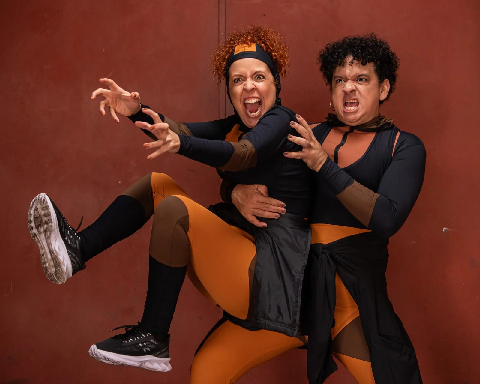Comédia tóxica reflete a falta de ética e o abuso de poder no teatro
