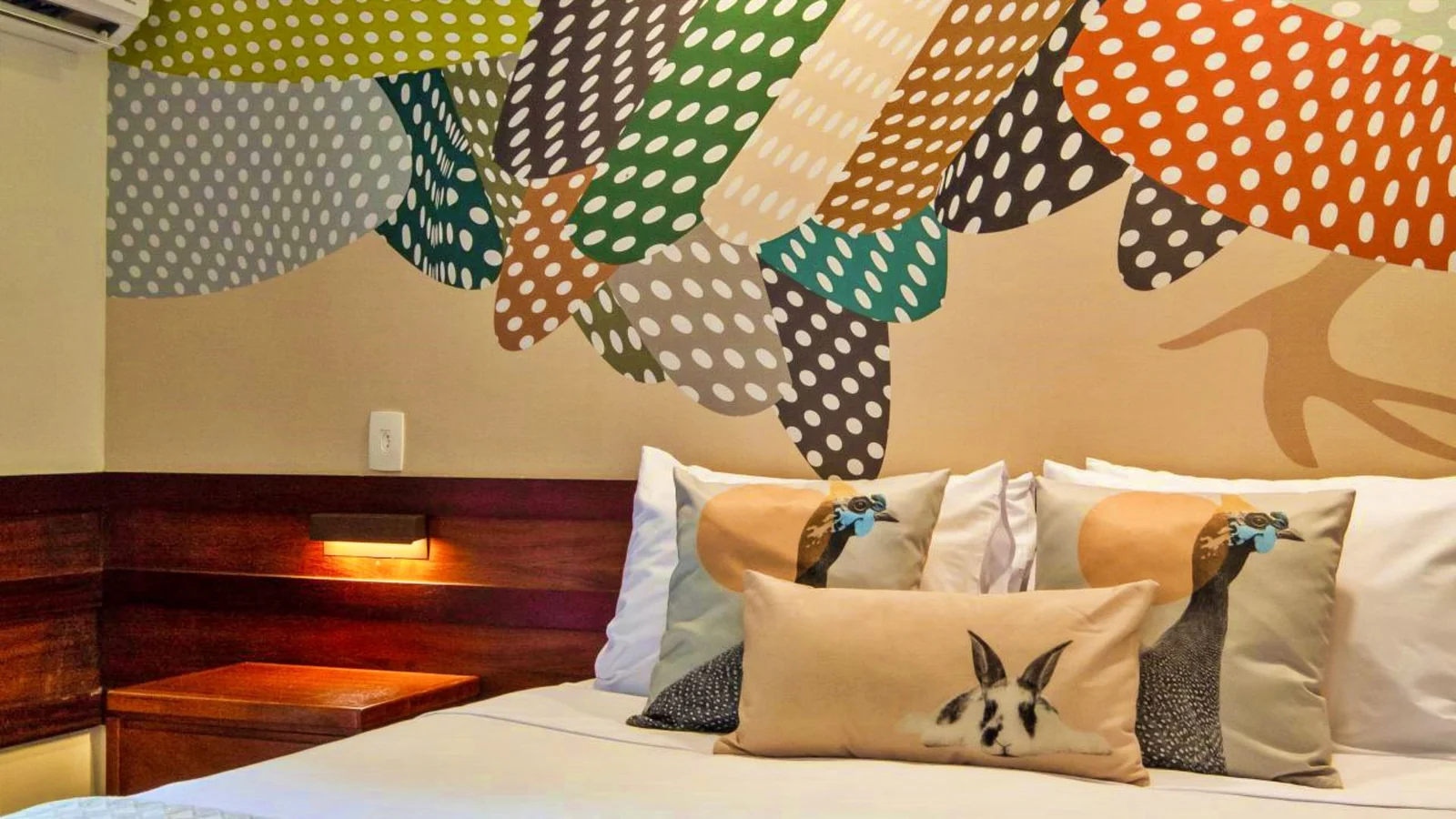 Dia do Saci leva caça ao personagem ao Hotel Fazenda Mazzaropi