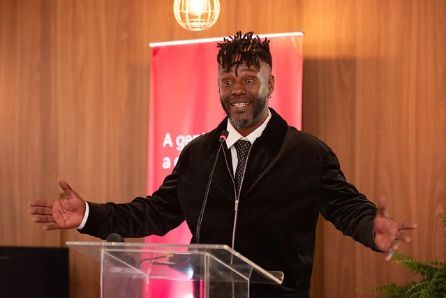 Espetáculo musical no Troféu Raça Negra celebra legado de Arlindo Cruz