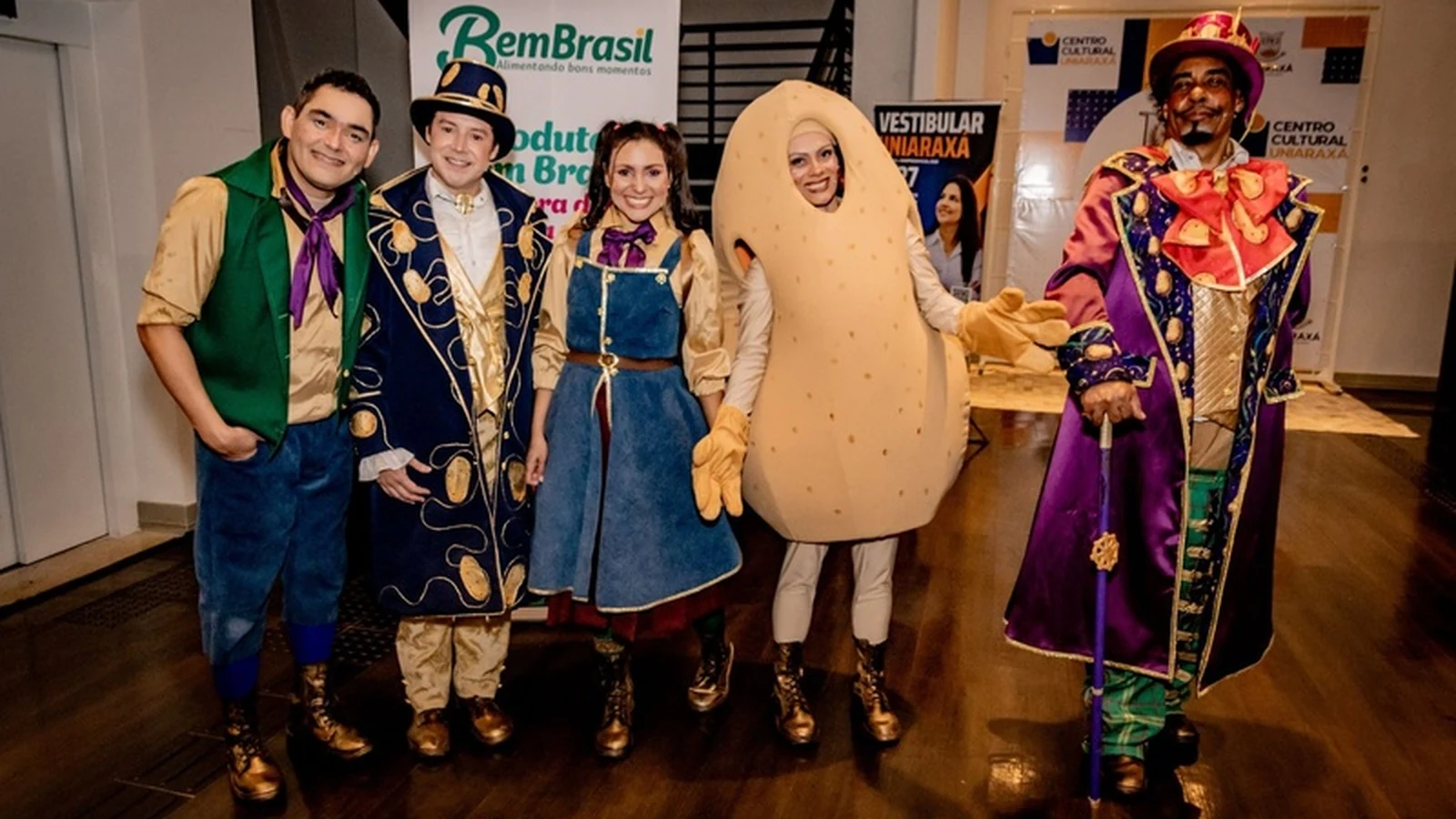 espetaculo teatral em araxa reune 700 pessoas em celebracao de 20 anos featured