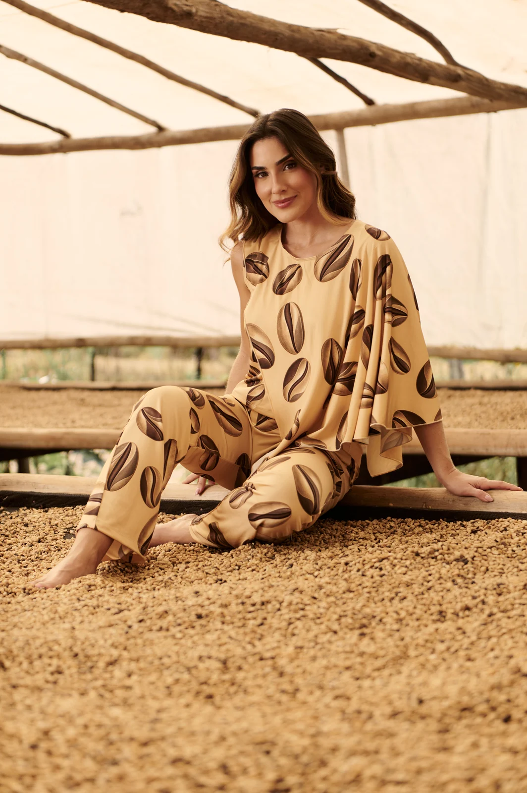 Herança do café transforma polo de confecção na serra com moda upcycling
