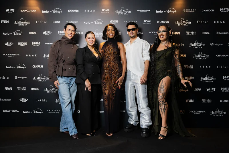 Juliette assume posto de embaixadora do Halloween Sephora em São Paulo