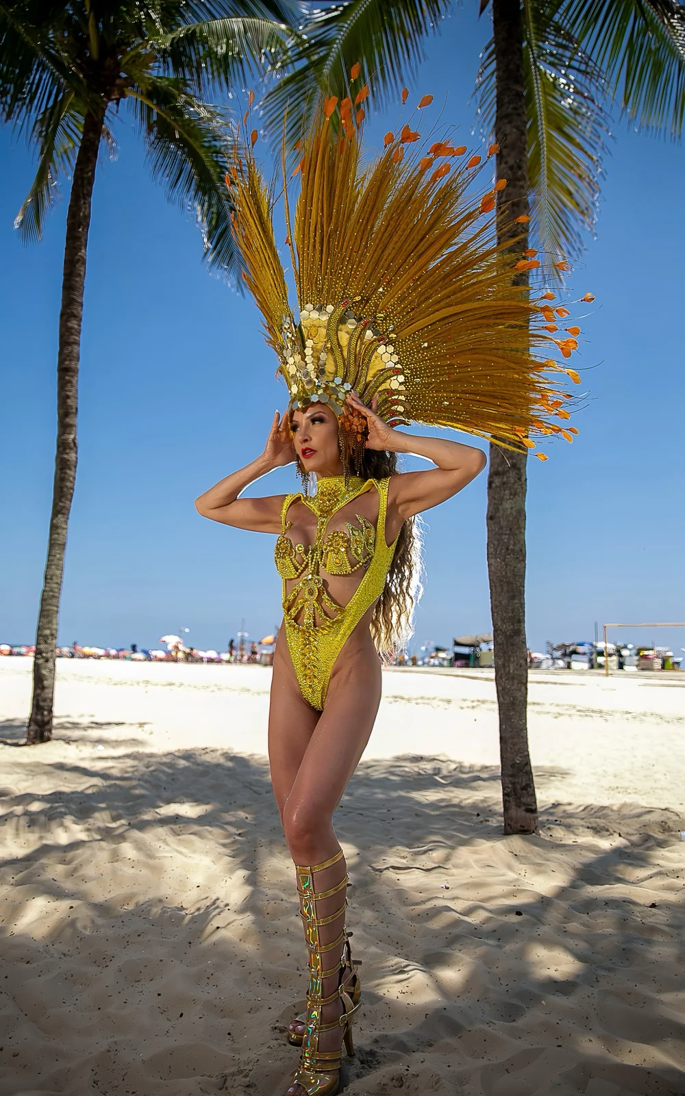 Karina Lamarr fará estreia como rainha da Unidos de Bangu na Sapucaí