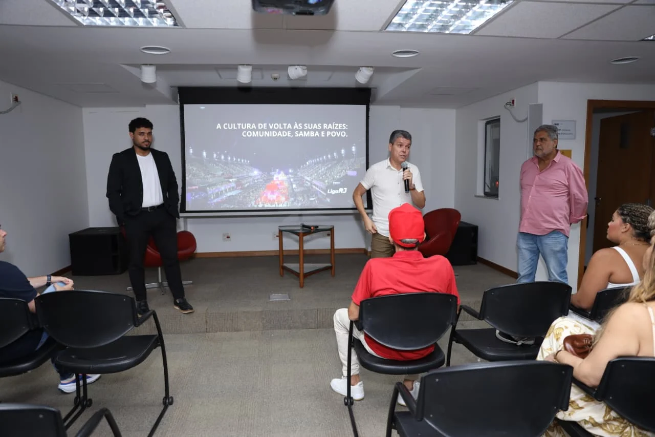 Liga RJ define capa e lançamento do álbum da Série Ouro 2027