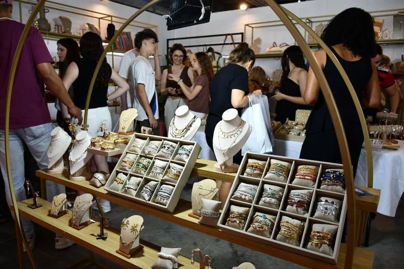 Liquidação de luxo atinge 20 milhões em vendas e entra na reta final