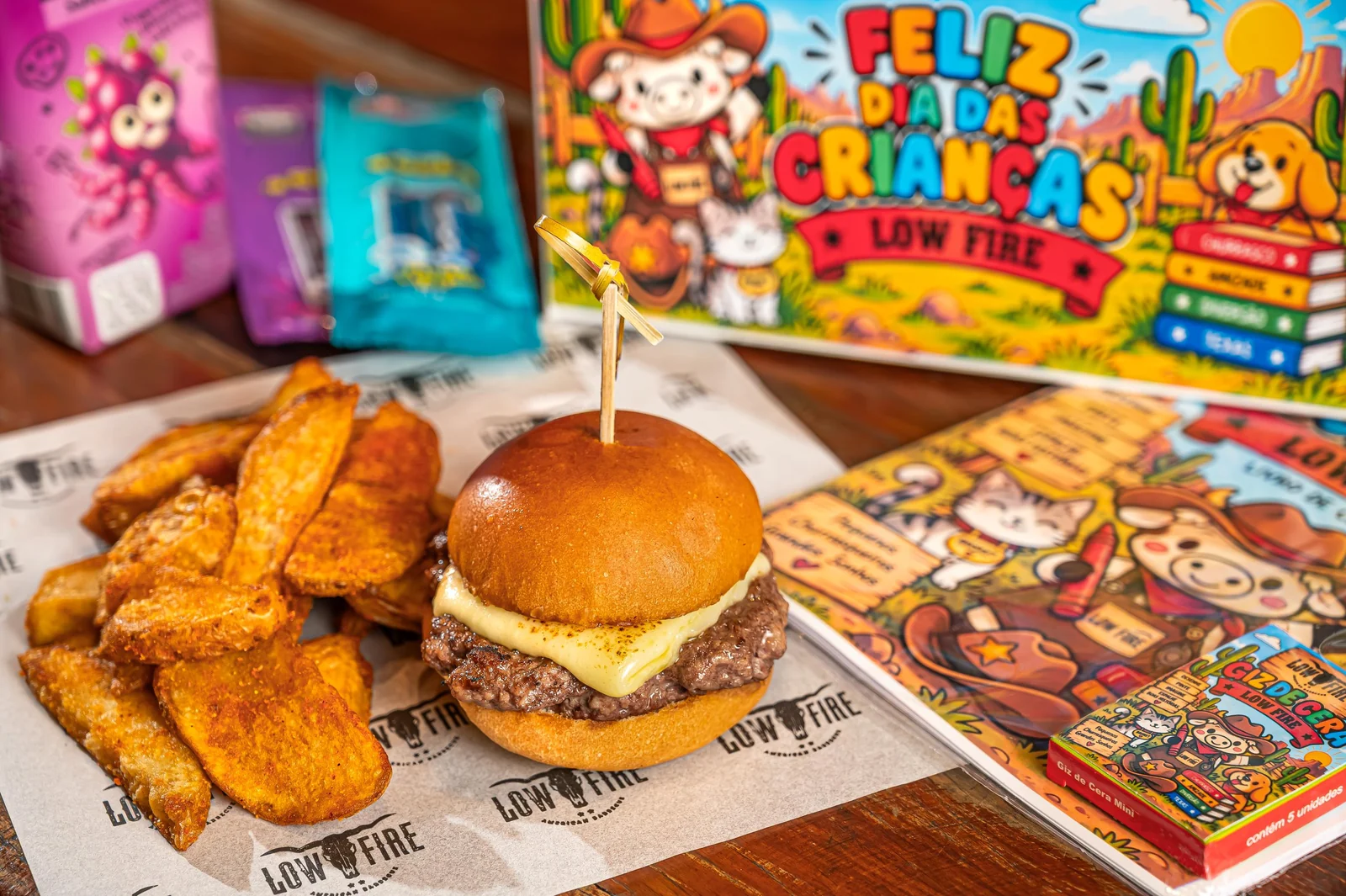 Low Fire Smokehouse cria combo infantil especial para o Dia das Crianças 2 Low Fire Smokehouse cria combo infantil especial para o Dia das Crianças