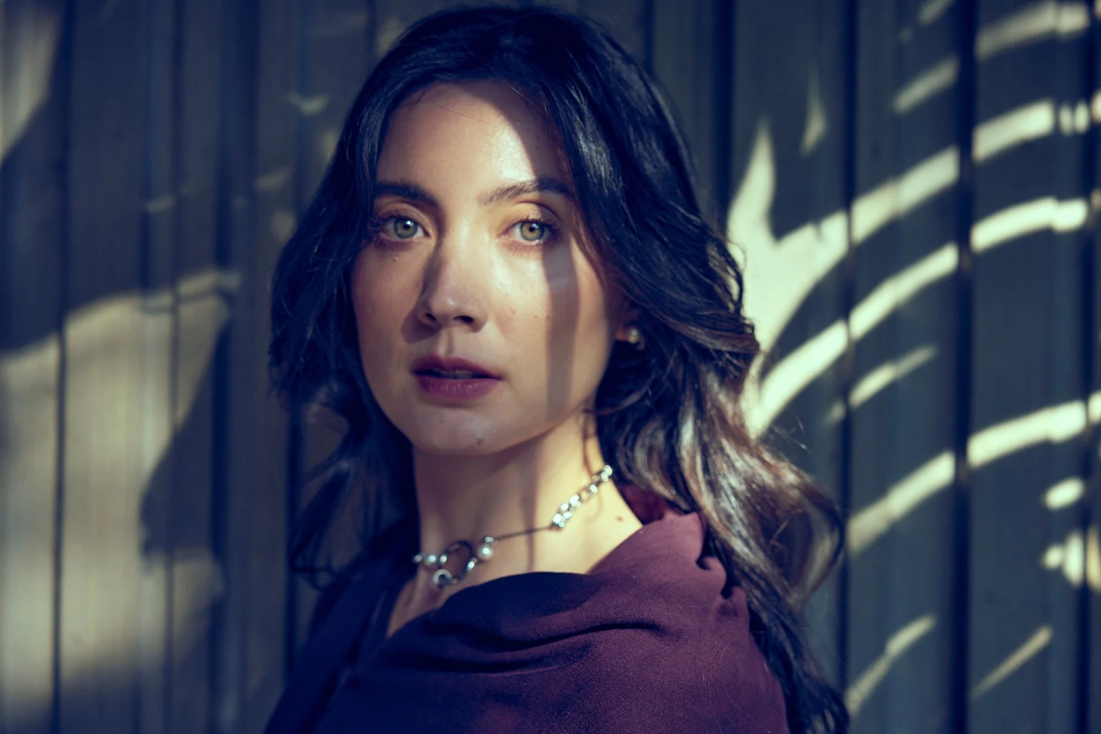 Mariana Matsui conecta Brasil e Japão em álbum com lendas da música
