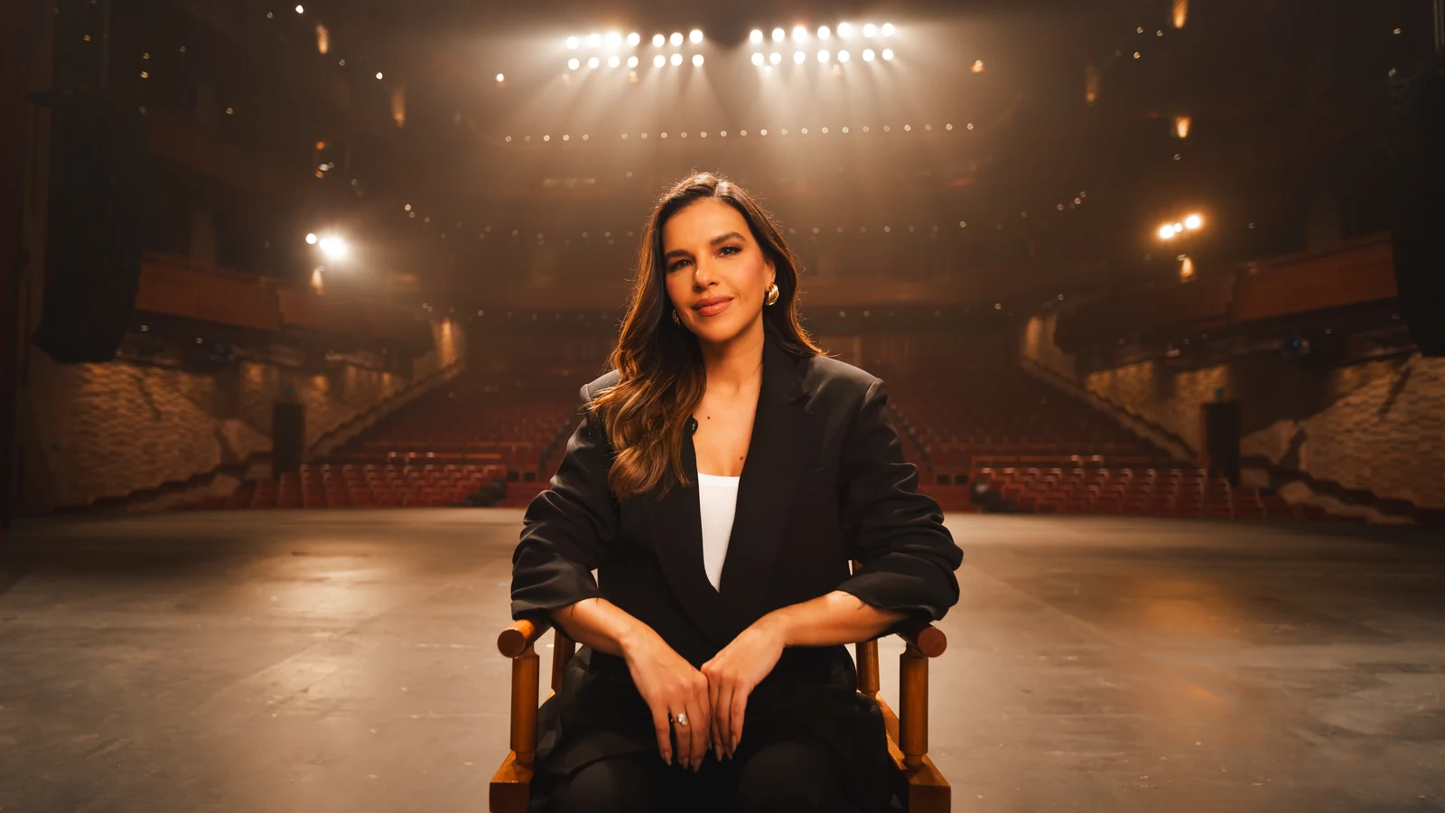 mariana rios realiza imersao presencial sobre lei da atracao em sp featured