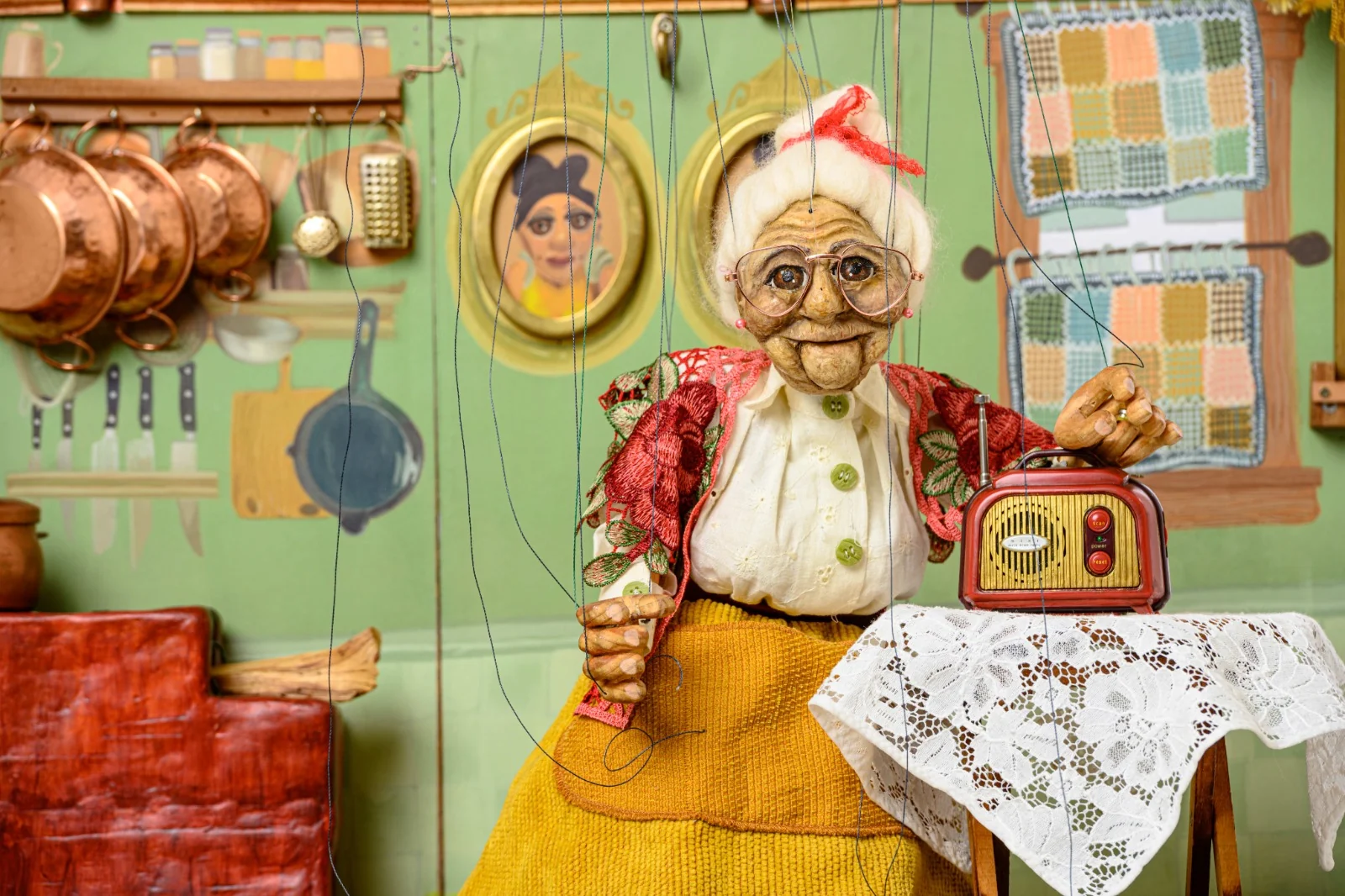 Marionetes resgatam memórias esquecidas de antigas artistas do circo