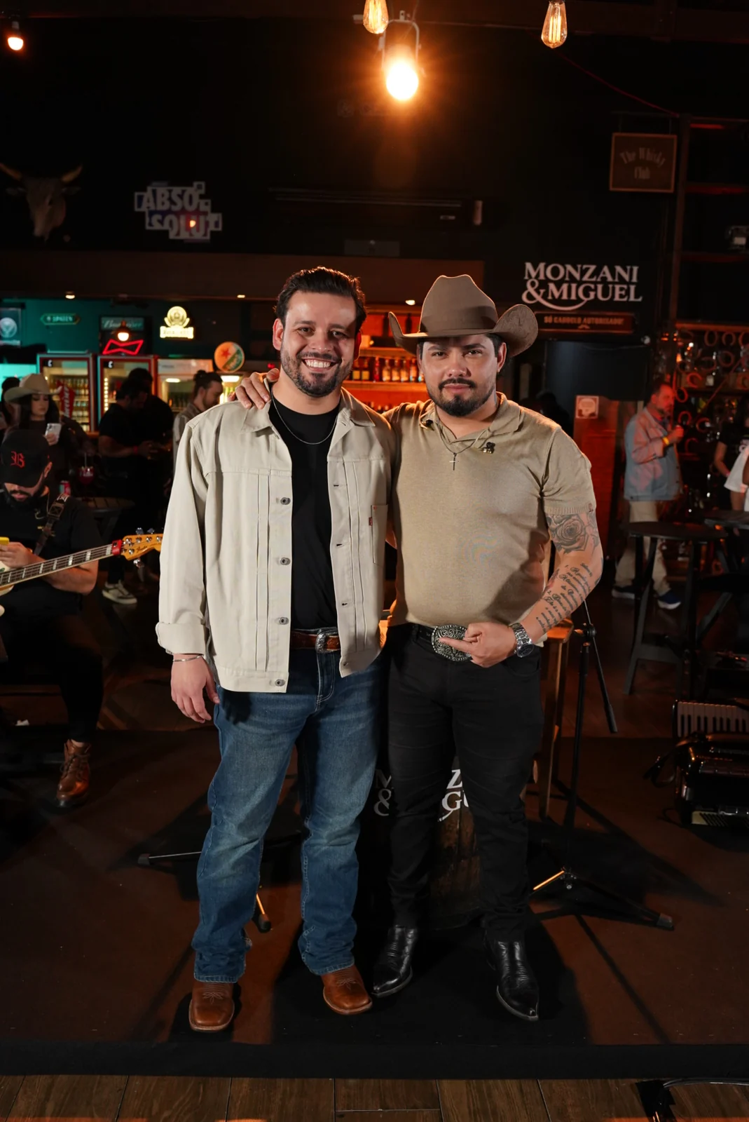 Monzani & Miguel gravam audiovisual Autêntico com faixas inéditas
