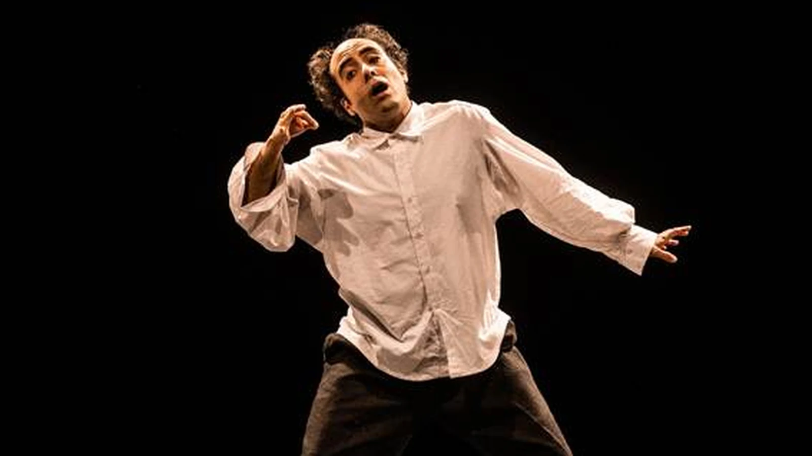 Palhaçaria inspirada em Bukowski entra em última semana no CCBB RJ palhacaria inspirada em bukowski entra em ultima semana no ccbb rj featured