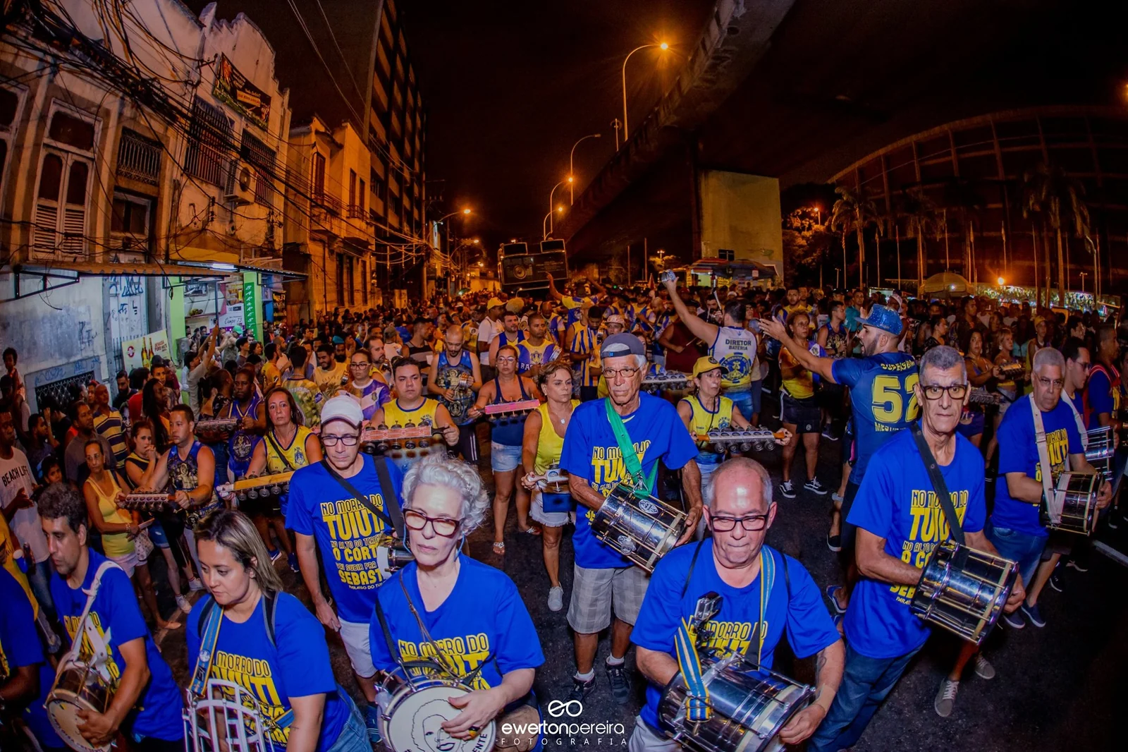 Paraíso do Tuiuti retoma ensaios de rua para o Carnaval 2027