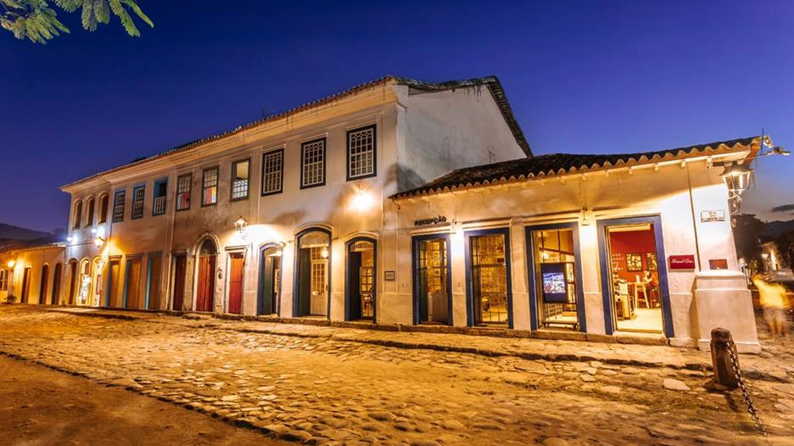paraty recebe turistas nos feriados de novembro com hospedagem historica featured