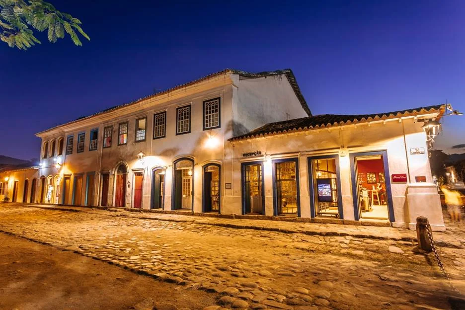 Paraty recebe turistas nos feriados de novembro com hospedagem histórica
