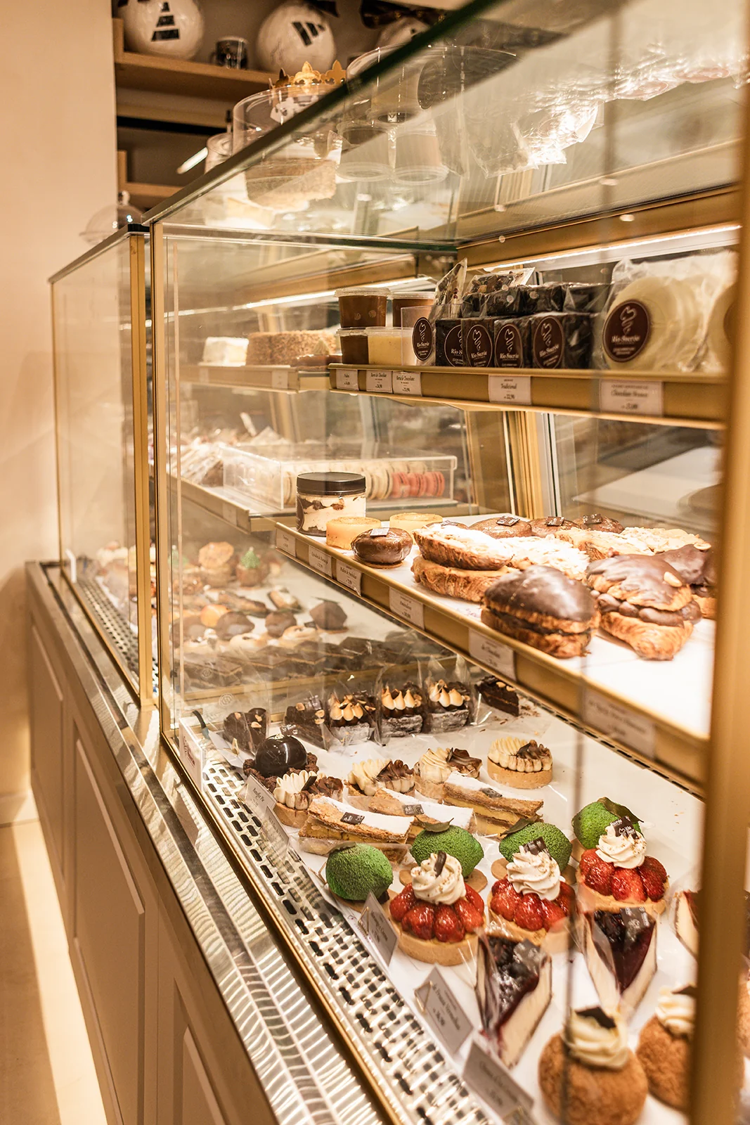 Rio Sucrée abre nova loja na Barra inspirada em pâtisseries de Paris