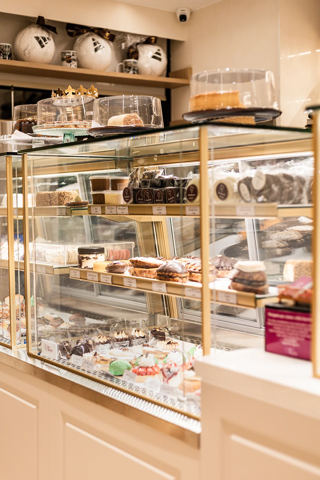 Rio Sucrée abre nova loja na Barra inspirada em pâtisseries de Paris