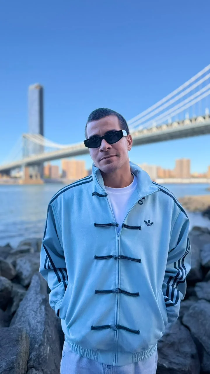 Thiago Martins encerra turnê nos EUA com show especial de Halloween