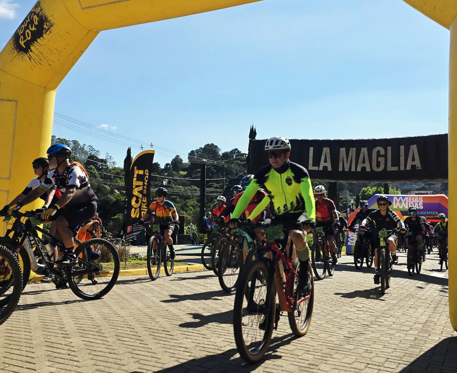 Tour da Roça atrai centenas de ciclistas e aquece Monte Verde