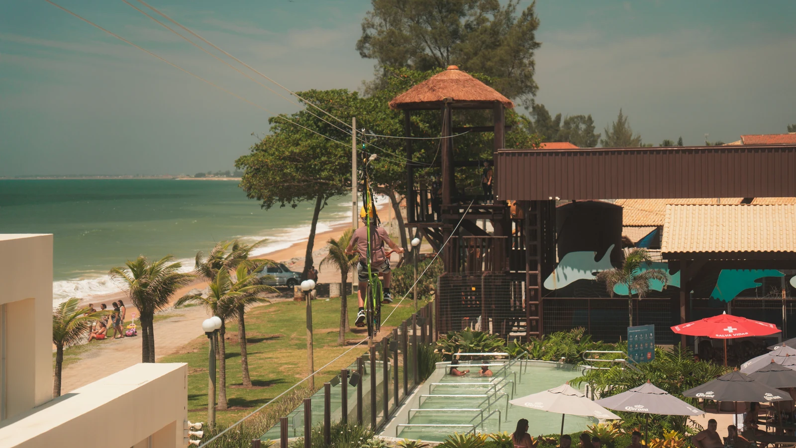 Vilarejo Praia Resort inaugura primeira sky bike de frente para o mar no RJ vilarejo praia resort inaugura primeira sky bike de frente para o mar no rj featured