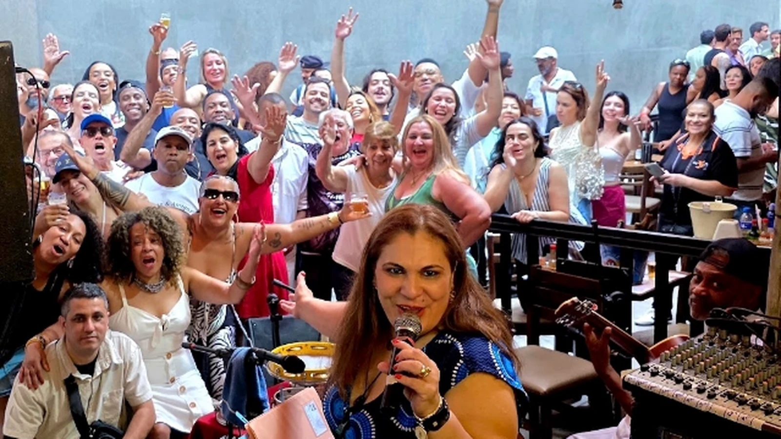 zanza simiao comanda roda de samba gratuita no sesc 24 de maio featured